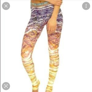 Niyama sol amethyst agate endless leggings in S